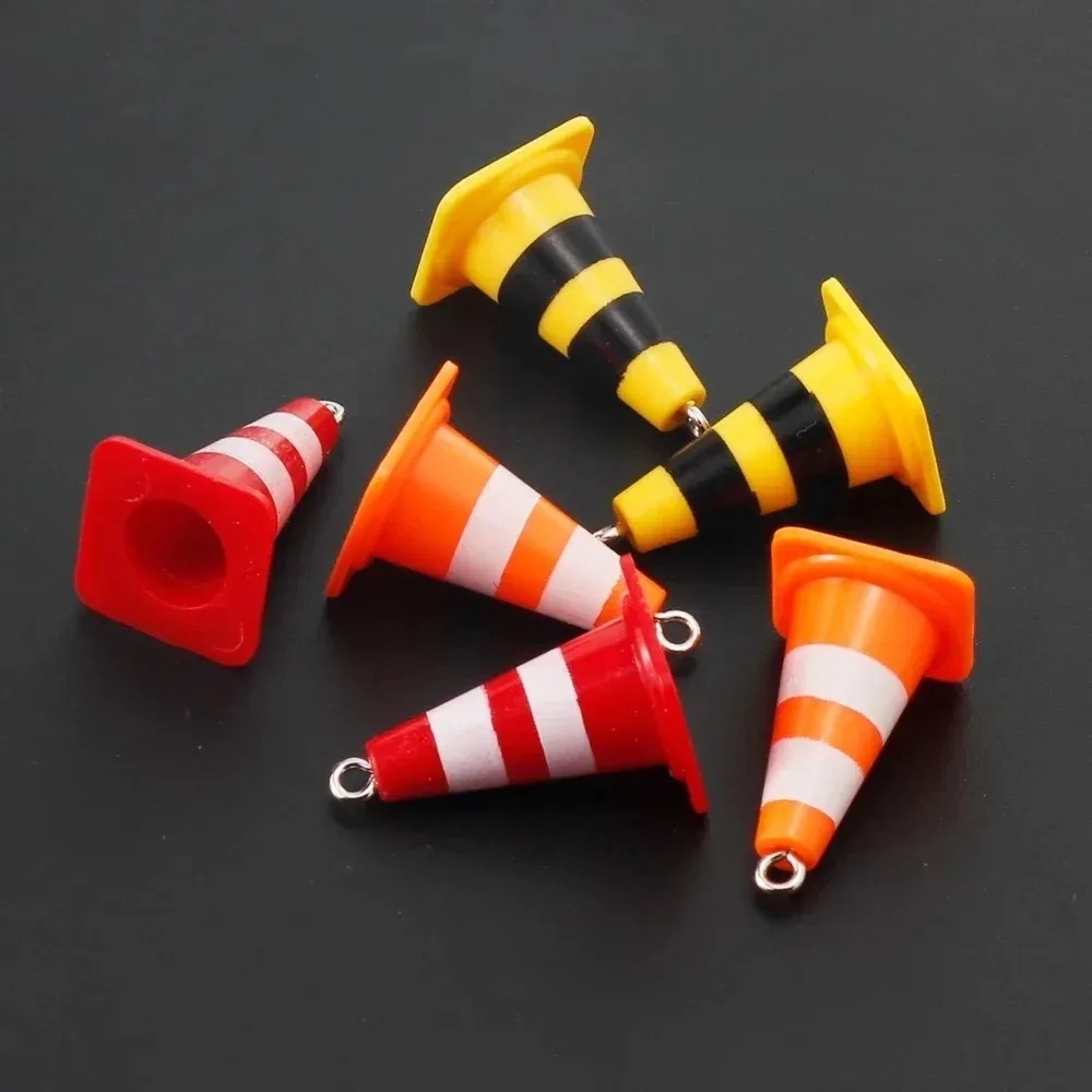 Road Traffic Cone - 10 Peças de Pingentes Engraçados de